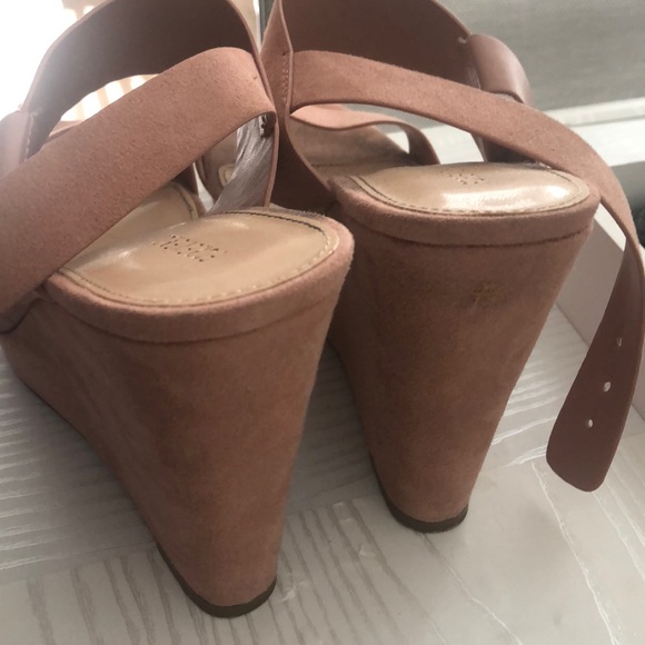 Blush wedges worn once - Picture 2 of 2